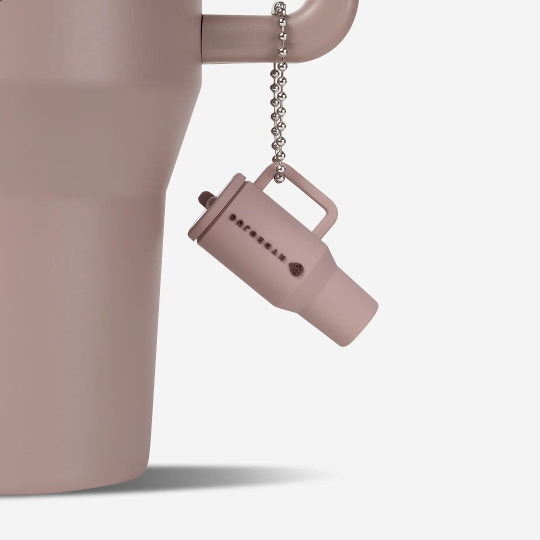 traveler-keychain-w4 Web-TravelerKeychainPhotos-Mauve2.webp